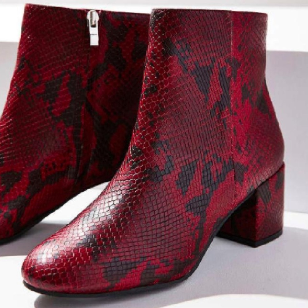 Urban Outfitters Boots